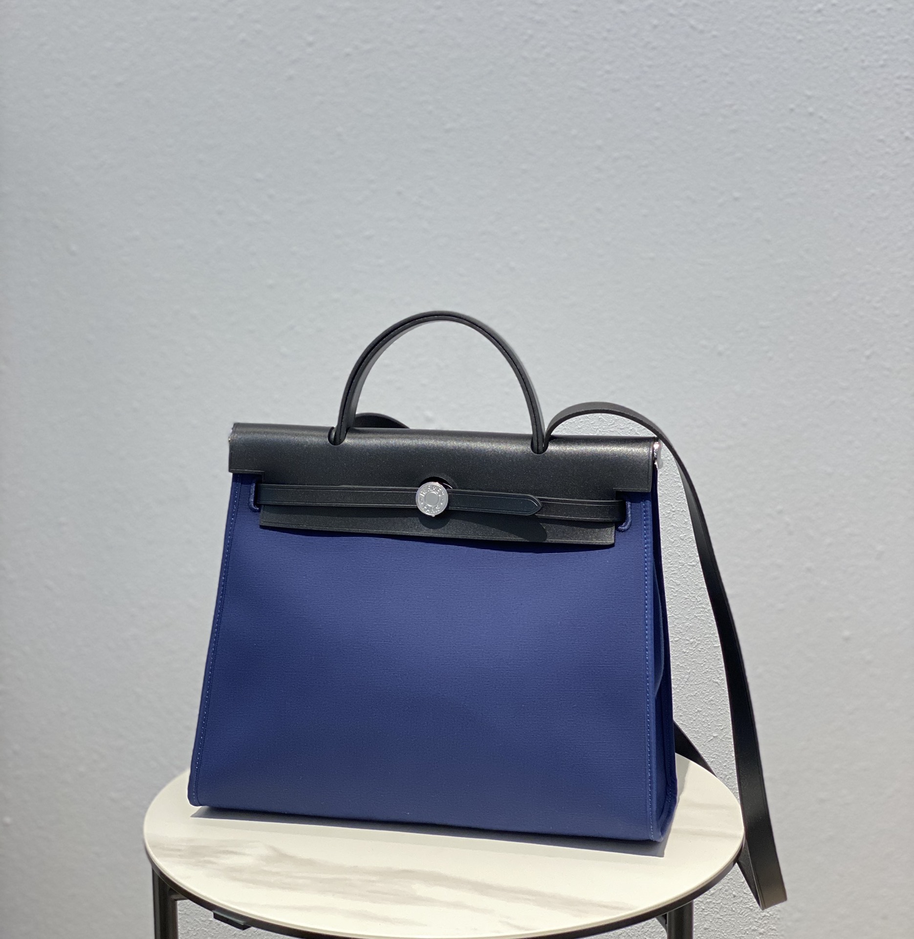 Hermes Herbag Zip 31 Handbag Shoulder Bag In Blue/Black